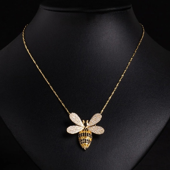 Gold Honey Bee Pendant Necklace - Picture 5 of 8